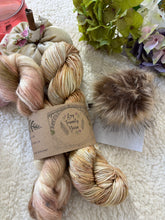 Hat kit with FREE faux fur pompom