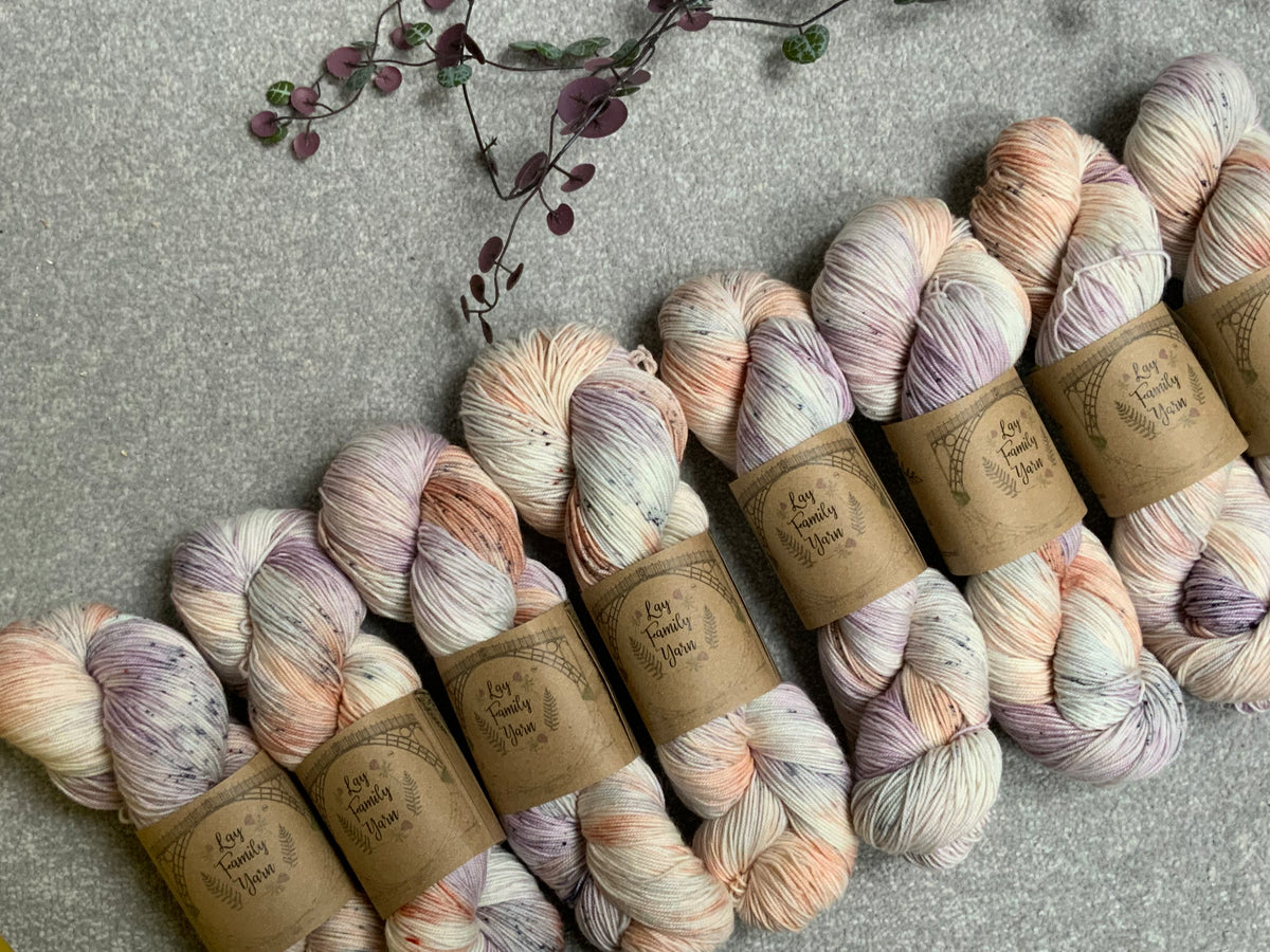 Geum Miai Tia – Lay Family Yarn