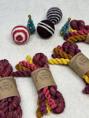 Plum pudding dinky set