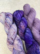The Dahlia society - December 2 skein yarn set