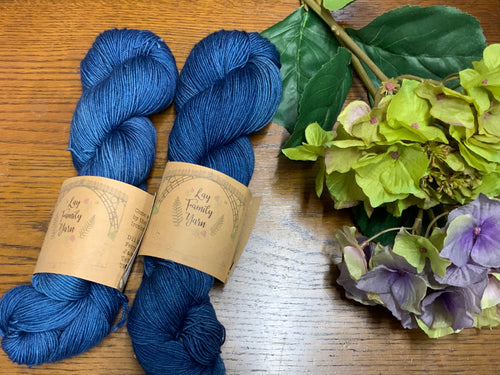 Yak sock petrol blue