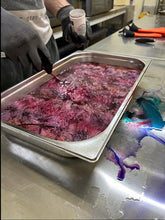 Winter accessory yarn dyeing workshop