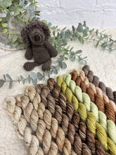 Speckle and fade yarn club - October palate pack