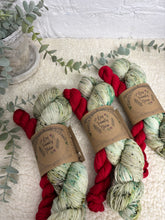 Mistletoe kisses Sock set