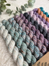 Speckle and fade yarn club - November palate pack