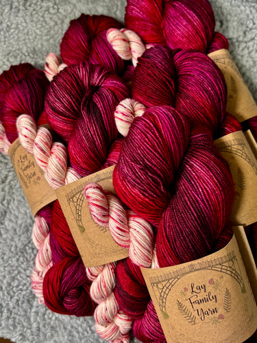 the Dahlia Society - May sock set